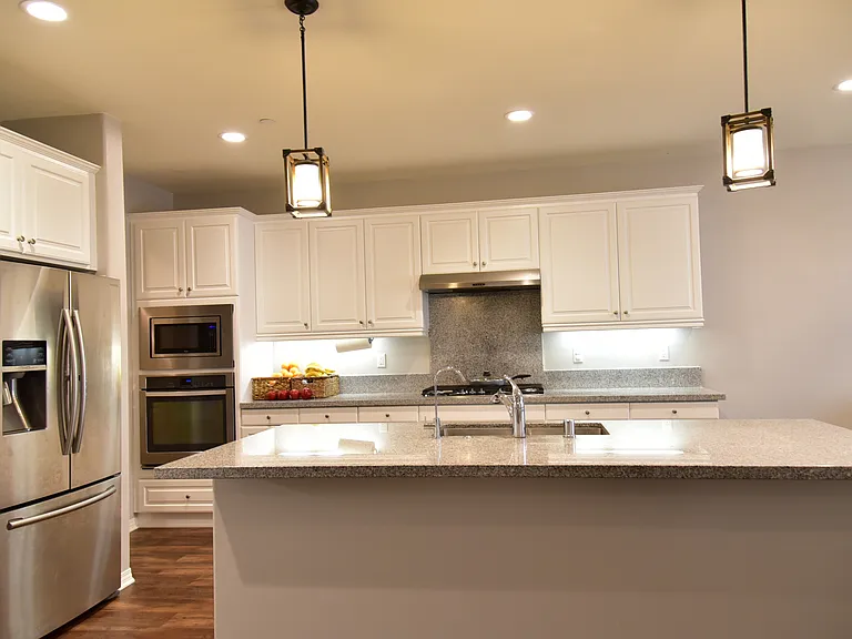 32360 Turner Ln — Photo 9