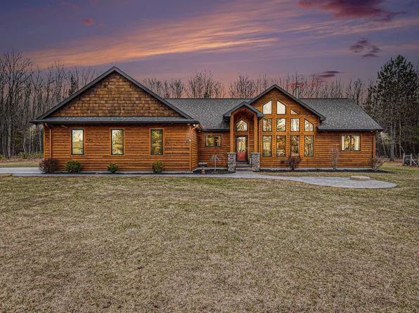 1750 Maywood Rd, Houghton Lake, MI 48629