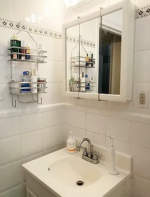 Rented by Rita S Citrin, LREB | media 21