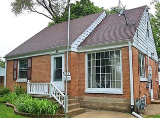 1113 Barnes St, Delavan, WI 53115