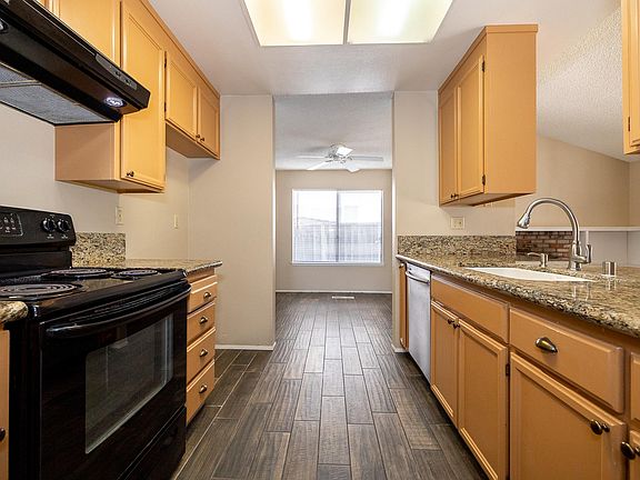 2nd image of 15750 La Mar Ct