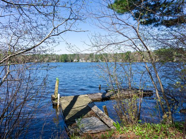 56 Laurel Hill Dr, Woodstock Valley, CT 06282