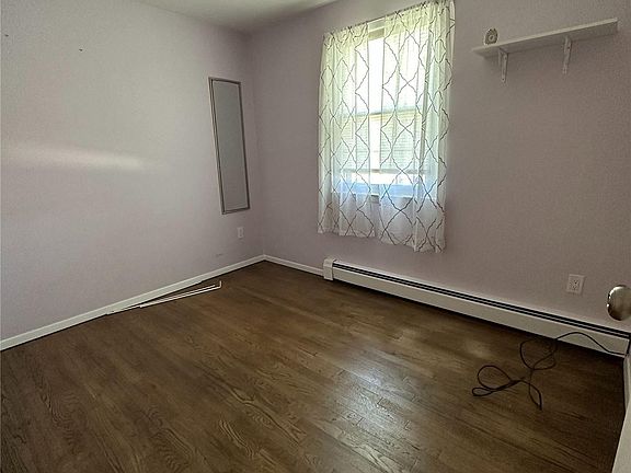 4th image of 34 Lebrun St