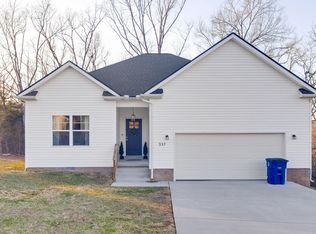 337 Hilltop Rd, Shelbyville, TN 37160