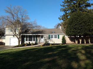 62 Manor Pkwy, Lincroft, NJ 07738
