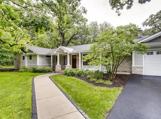 4N579 Pheasant Run Dr, St Charles, IL 60175