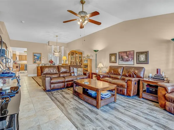 5428 Cove Point Dr, Las Vegas, NV 89130