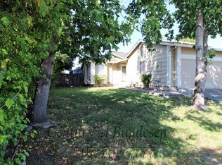 640 Maria Dr, Petaluma, CA 94954
