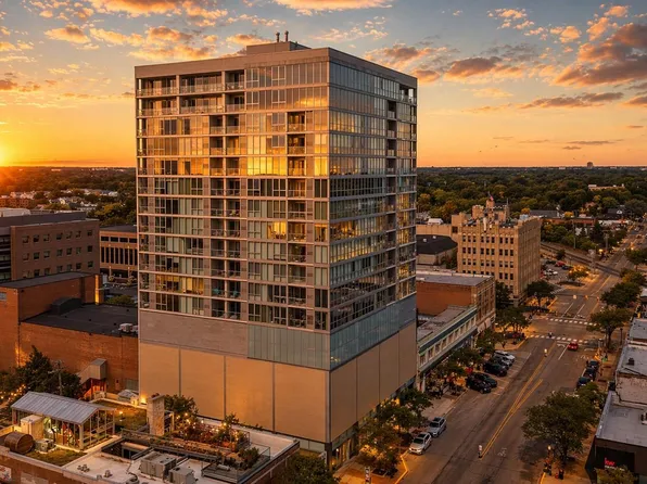 432 S Washington Ave Unit 1804, Royal Oak, MI 48067