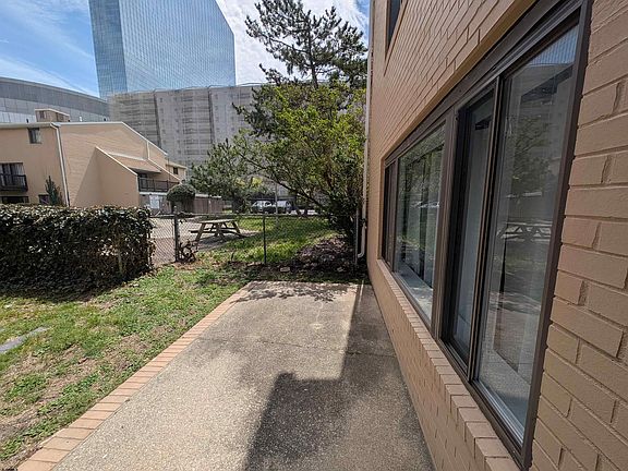 5th image of 600 Pacific Ave APT E101
