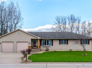 854 Duroe St, Jesup, IA 50648