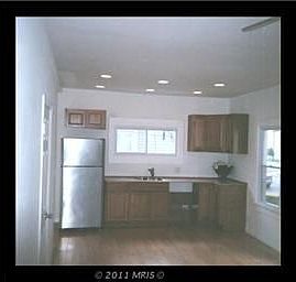 2nd image of 4205 Newton St