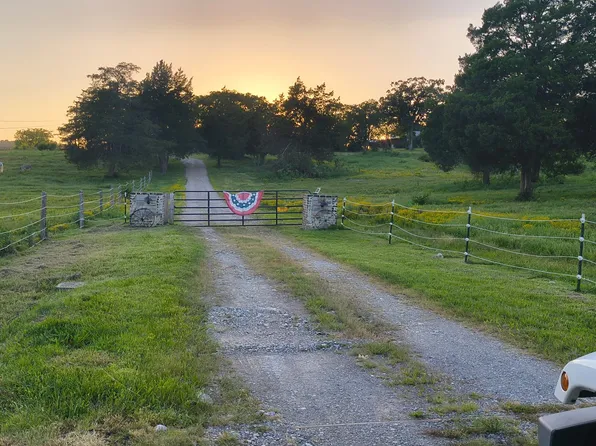 850 Sugar Flat Rd, Lebanon, TN 37087