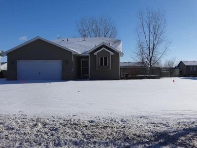 29875 Lofton Ave, Lindstrom, MN, 55045