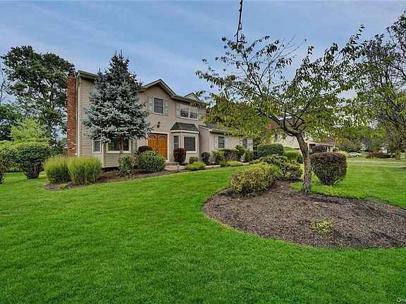 2nd image of 307 Bliss Ln