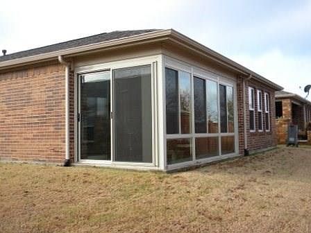 4th image of 1326 Troon Dr