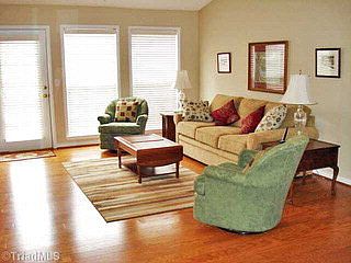 2nd image of 72 Mansfield Cir
