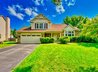 1777 Ashford Ln, Crystal Lake, IL 60014