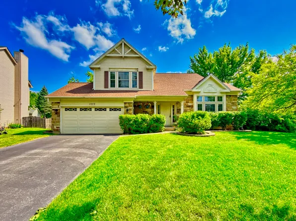 1777 Ashford Ln, Crystal Lake, IL 60014