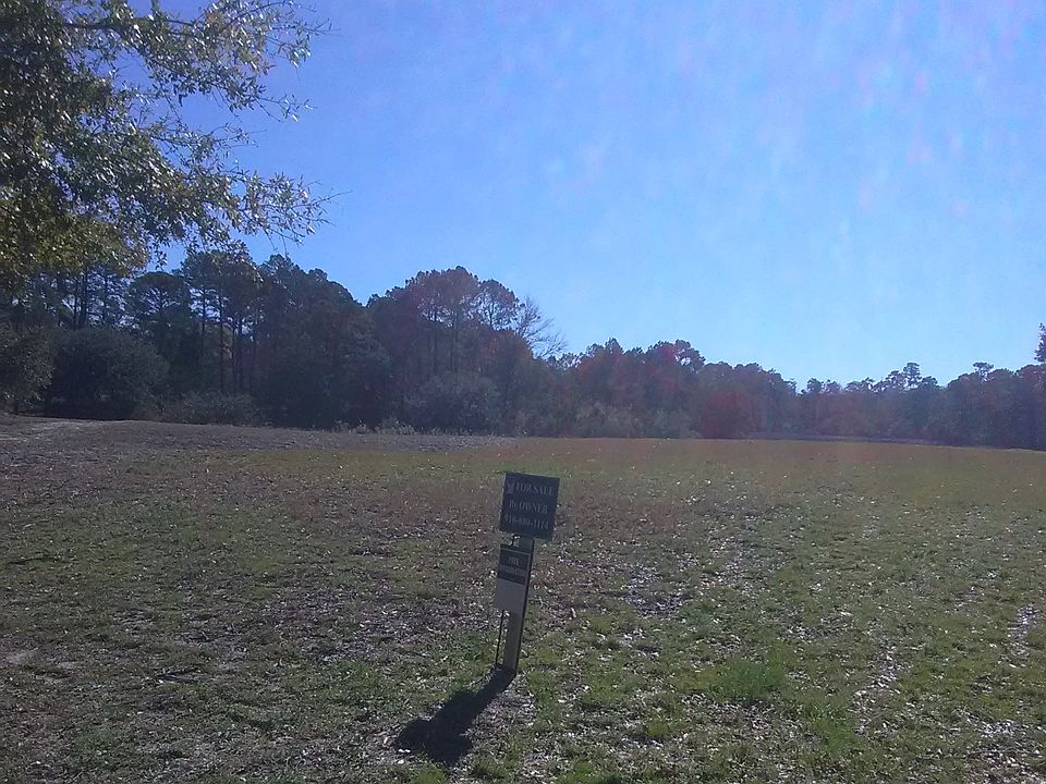 Beautiful waterfront lot