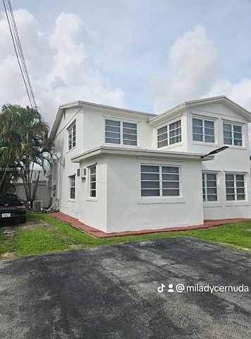 1st image of 3431 SW 4th St #1