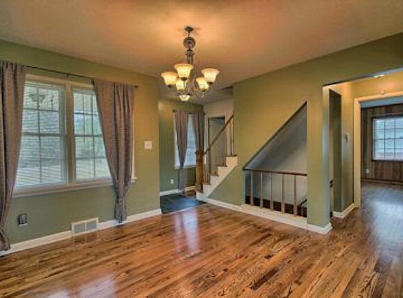 5th image of 100 Fruit Hill Dr