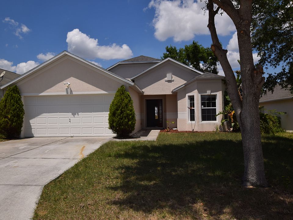 1st image of 1021 Lake Charles Dr