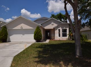 1021 Lake Charles Dr, Davenport, FL 33837