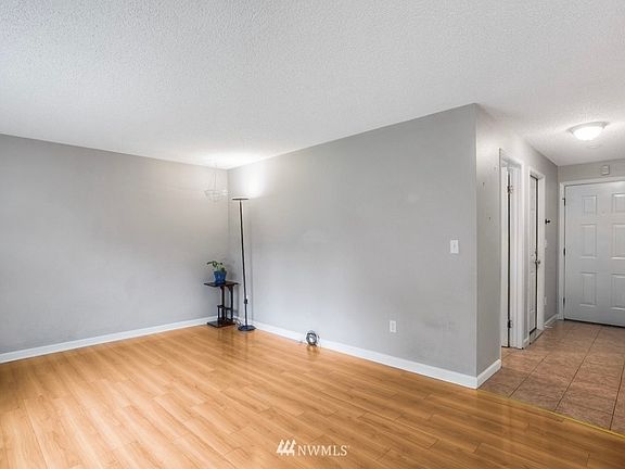 3rd image of 10435 13th Avenue Ct S