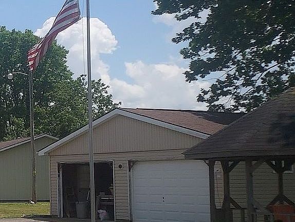 2 Car garage, gazebo