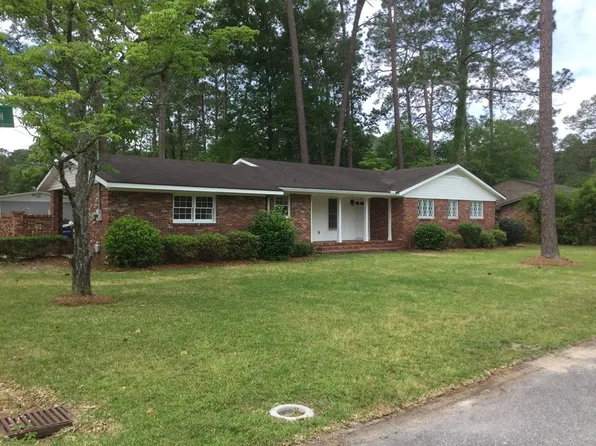 117 Park Ln, Jesup, GA 31546