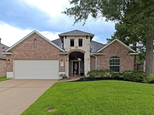 150 Magnolia Grove Ln, Conroe, TX 77384