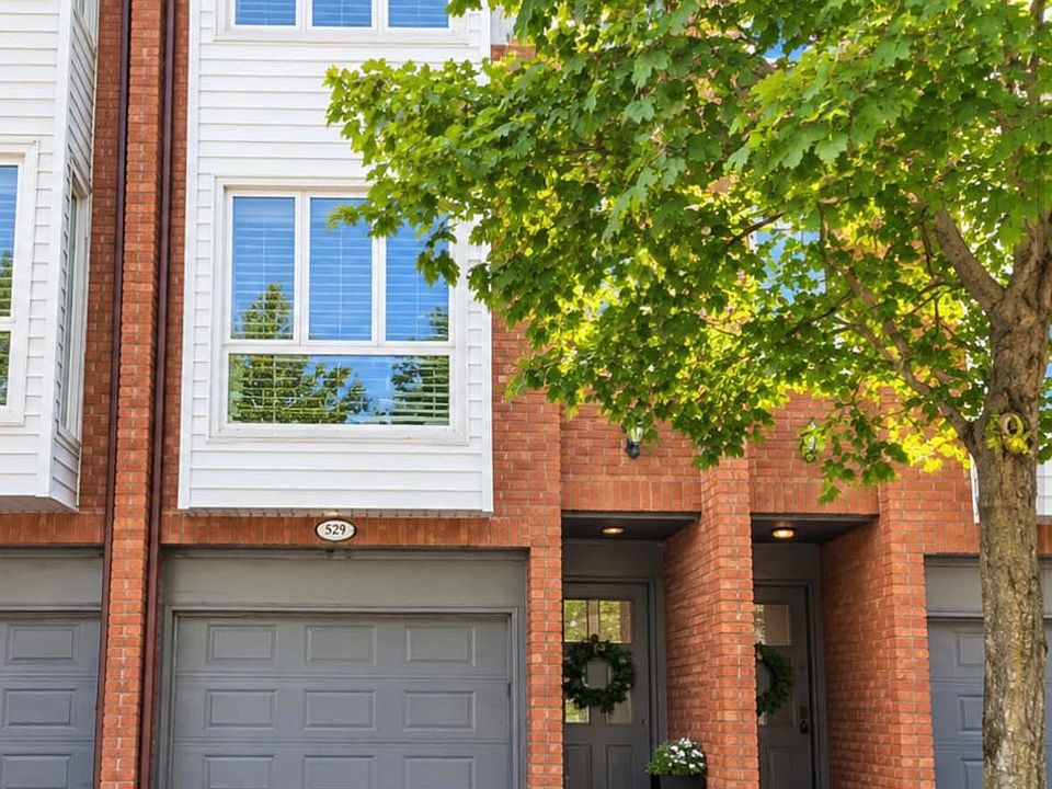 1st image of 895 Maple Ave #529