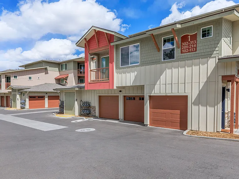 Trailside Apartments — Photo 52