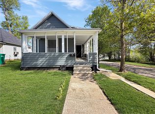 1976 E Wood St, Decatur, IL 62521