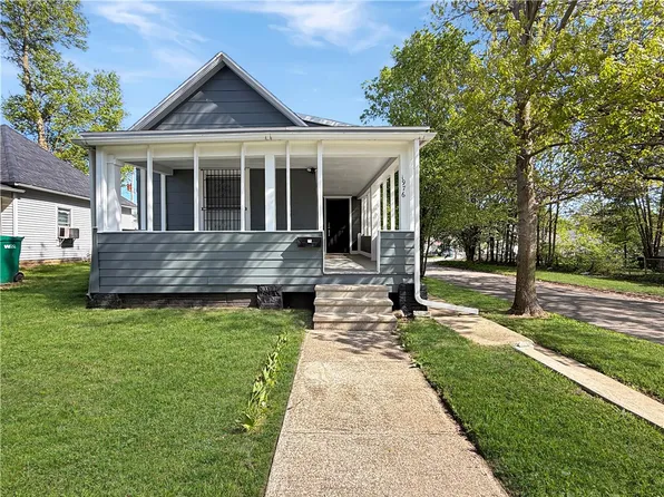 1976 E Wood St, Decatur, IL 62521