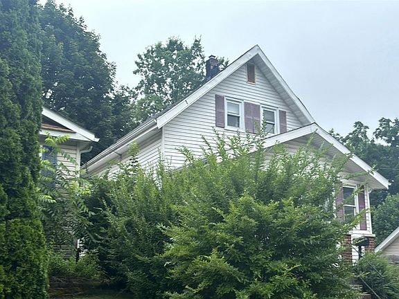 3rd image of 1270 Sawyer Ave