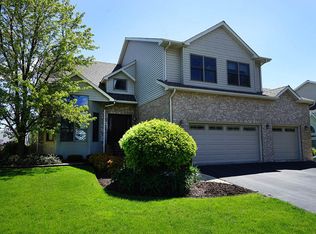 280 Knox Park Rd, Lake Zurich, IL 60047