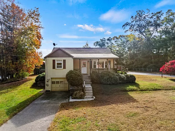 14 Plainfield Road, Canterbury, CT 06331