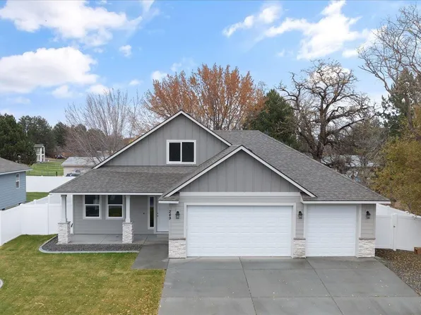 249 E 25th Ave, Kennewick, WA 99337