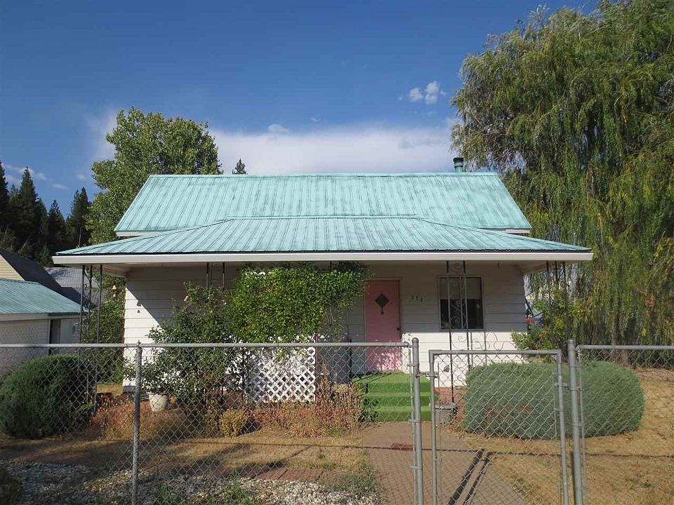 1st image of 213 Mill St