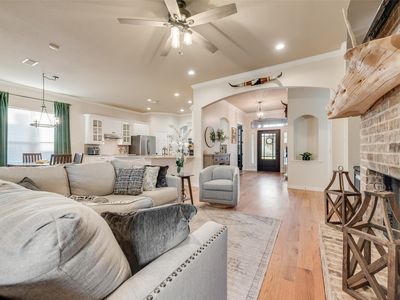 3918 Bridle Oaks Dr, Arlington, TX, 76001