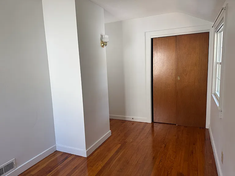 94 Pennsylvania Ave #96 — Photo 15