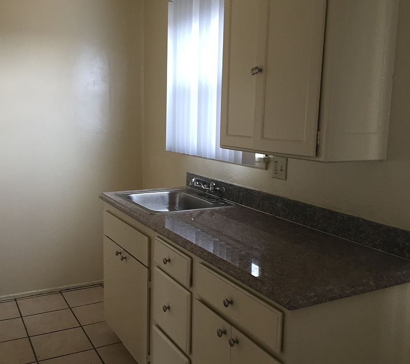 1st image of 6126 Brynhurst Ave APT 4