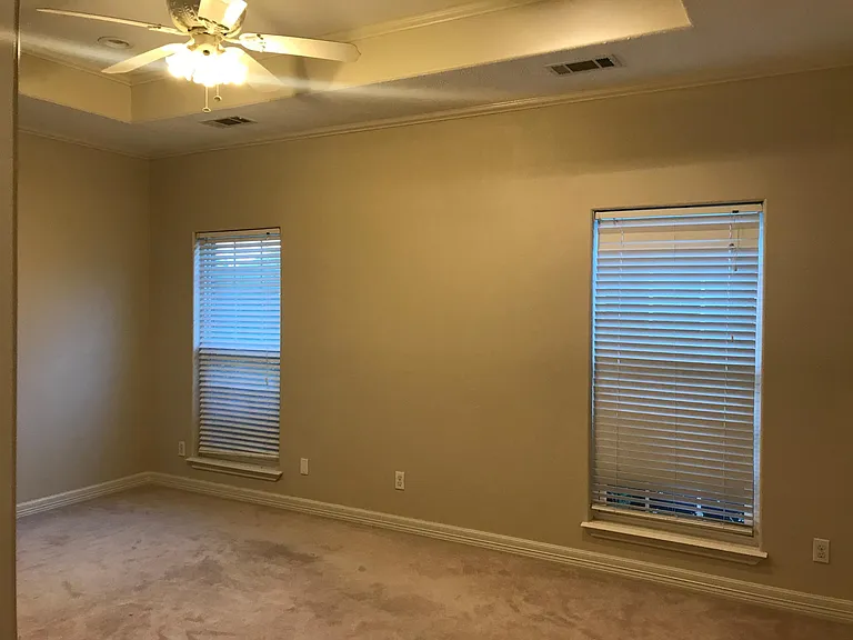630 Winchester Dr — Photo 10