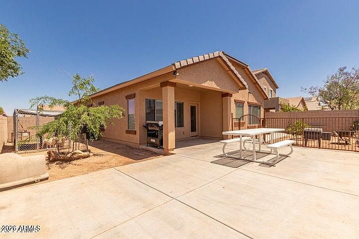 2nd image of 10253 W CHIPMAN Road