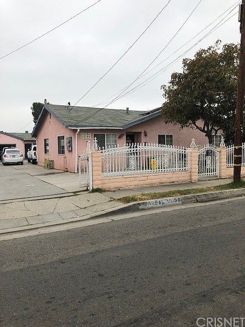 1st image of 11119 Doty Ave