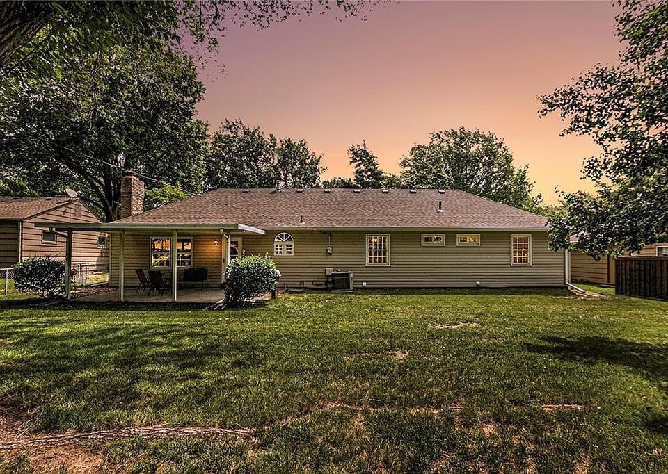 6436 Woodson Dr, Mission, KS 66202 Zillow