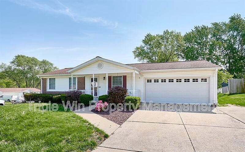 1st image of 2548 Bolton St