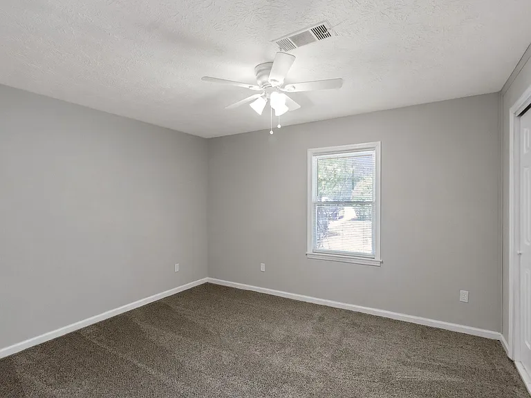 1843 Kirkland Rd — Photo 10